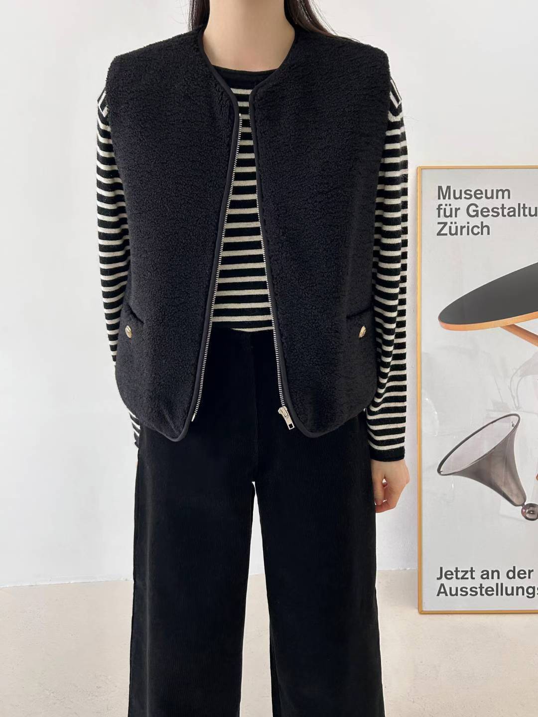 C27.QQ毛雙口袋拉鍊百搭背心