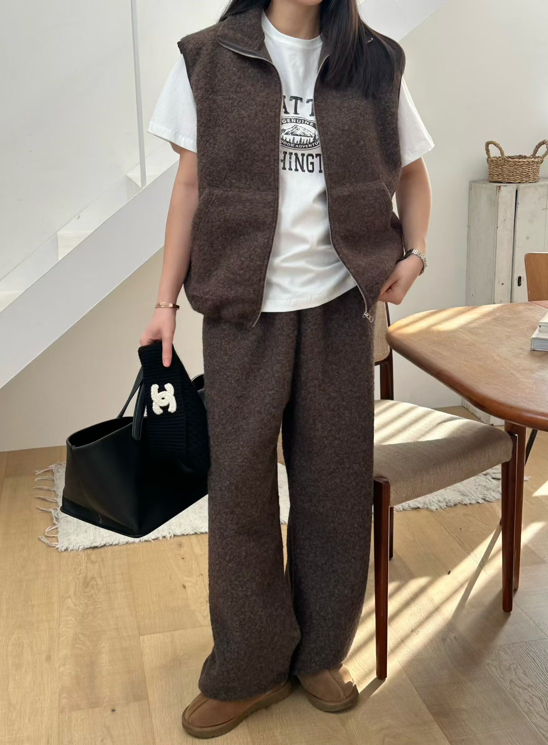 A41.俐落女孩拉鍊背心外套