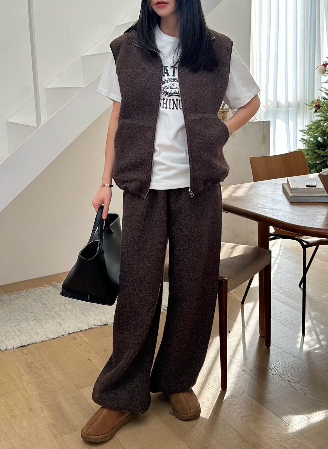 A41.俐落女孩拉鍊背心外套