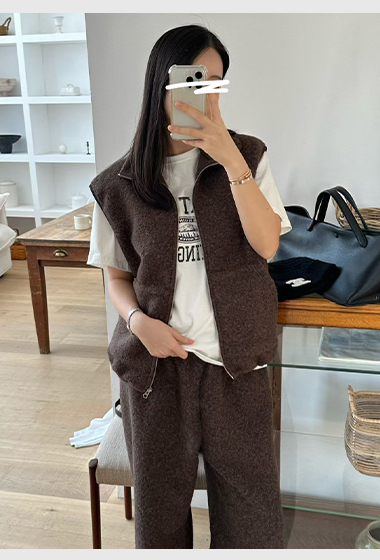 A41.俐落女孩拉鍊背心外套