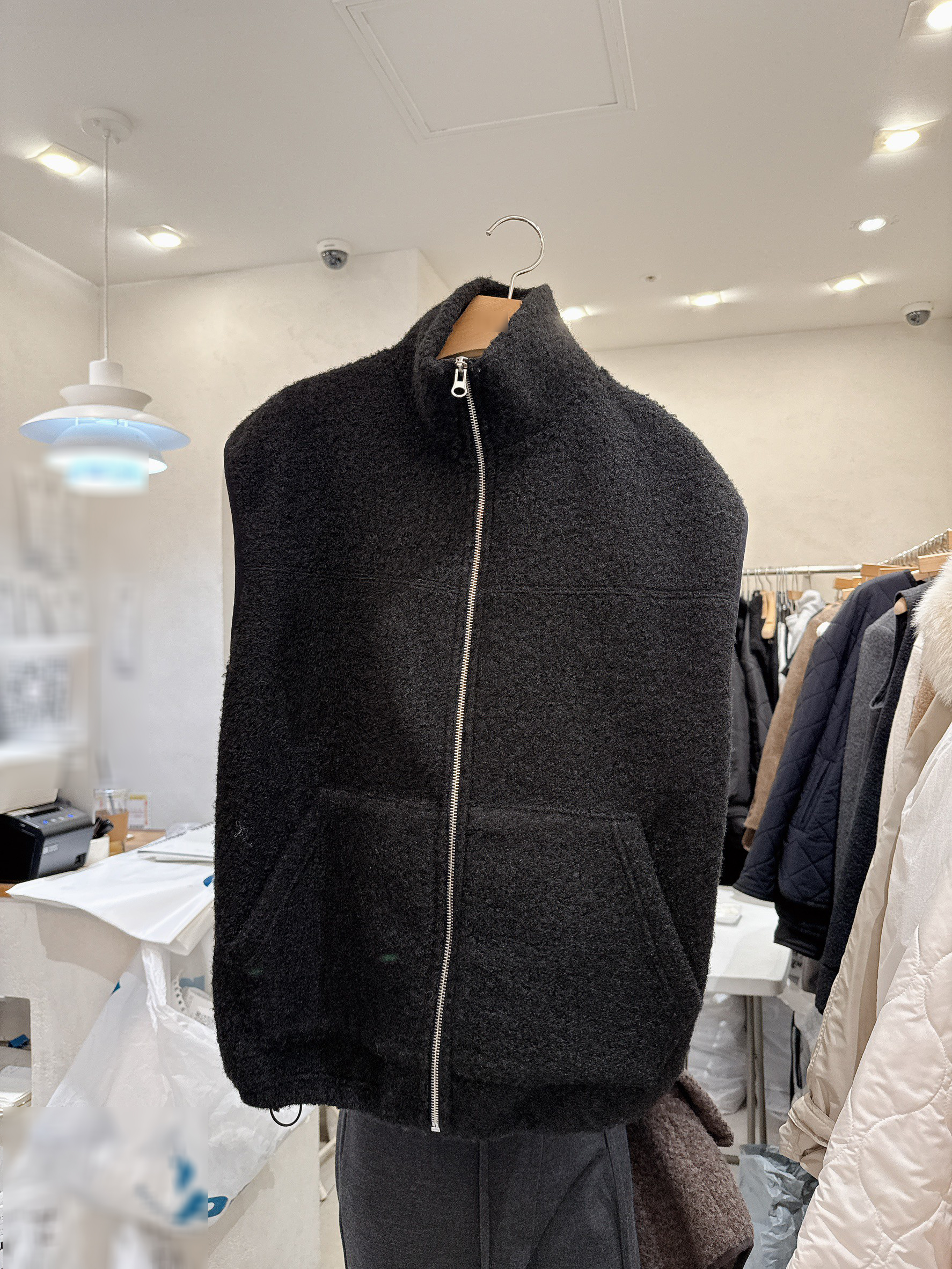 A41.俐落女孩拉鍊背心外套