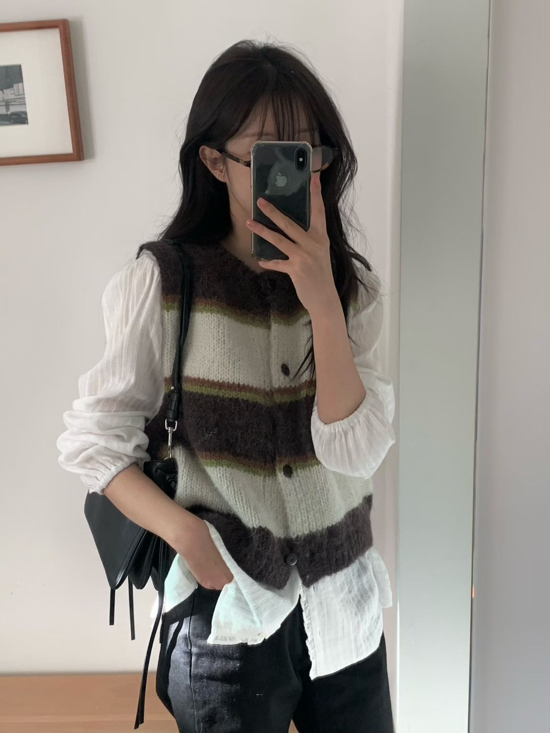 A04.小V家彩色條紋羊毛背心