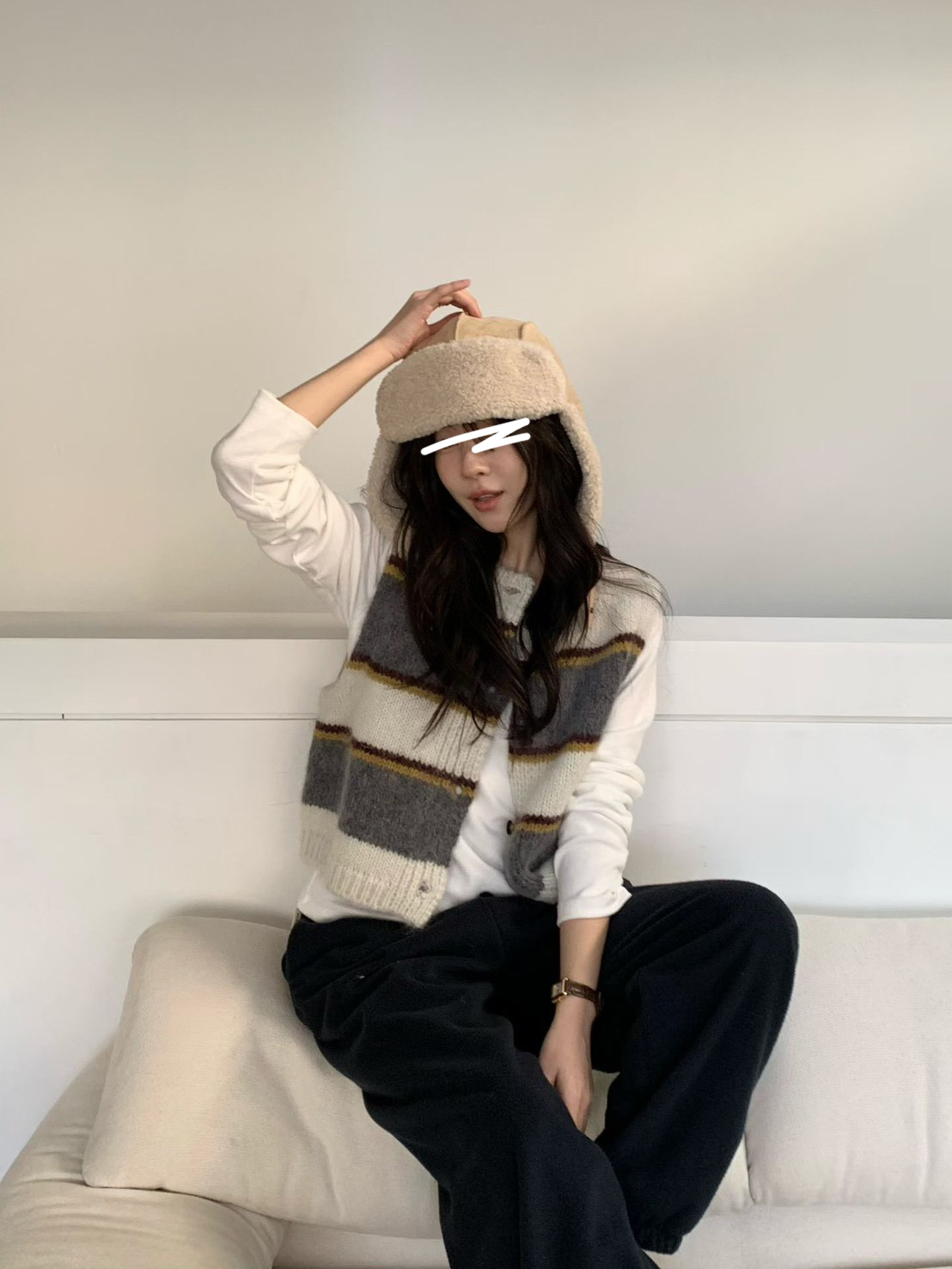 A04.小V家彩色條紋羊毛背心