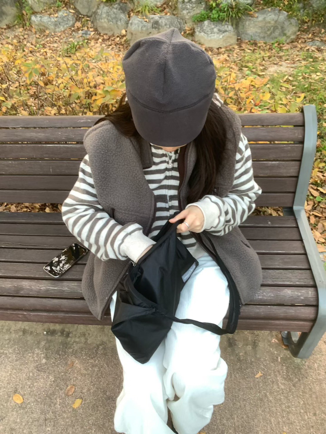 B18.小包肩立領毛毛背心外套