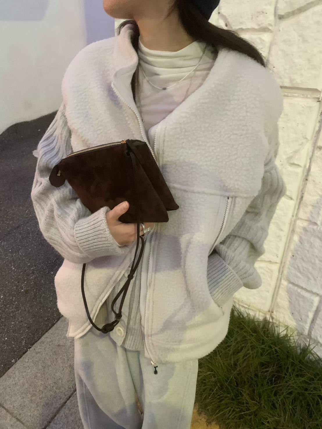 B18.小包肩立領毛毛背心外套