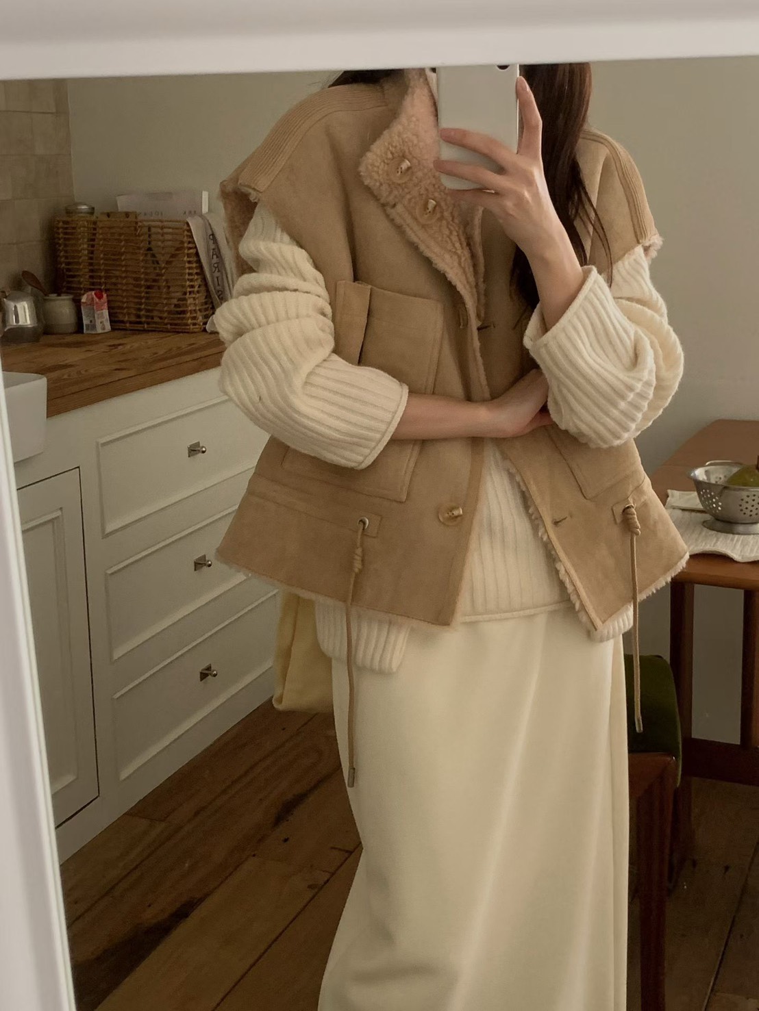 B60.正反2WAY羊羔毛包肩大口袋背心