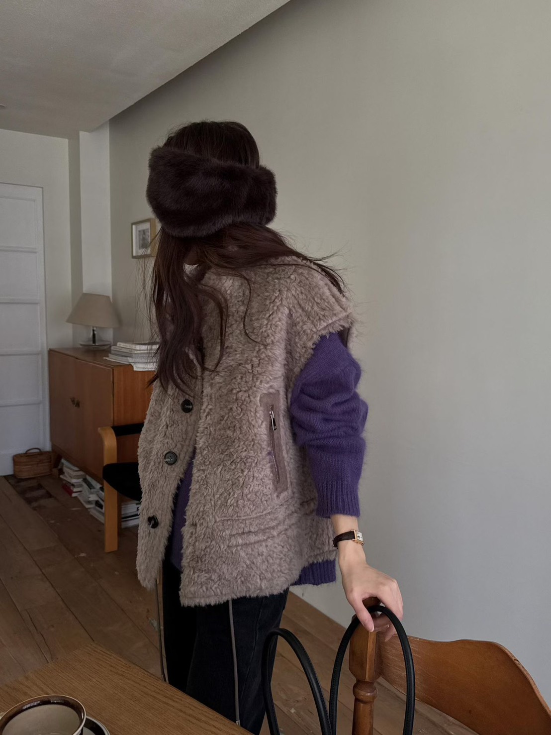 B60.正反2WAY羊羔毛包肩大口袋背心