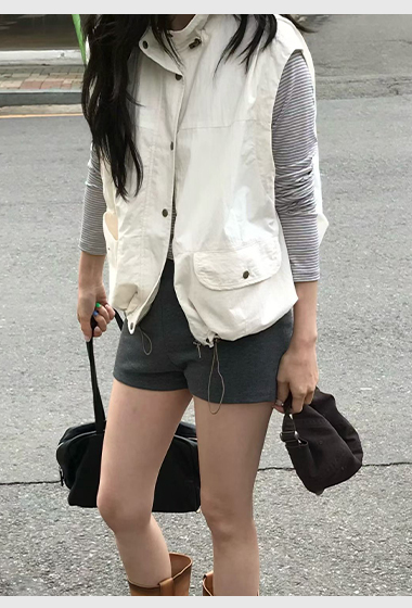 B96.小V家工裝口袋夾克背心