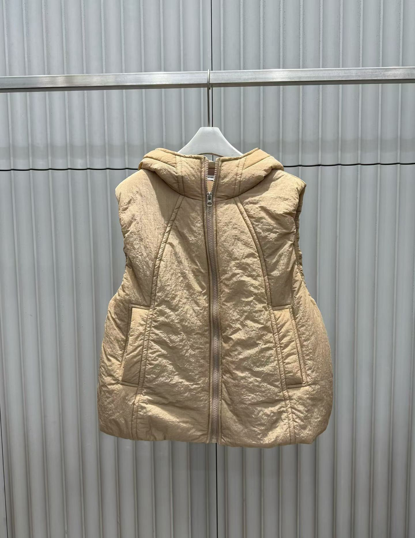 A15.帽可調家可愛蓬鬆麵包連帽背心