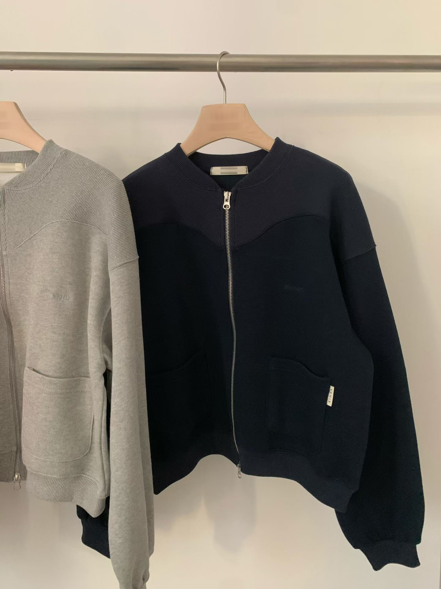 B65.出遊亮彩自信棒球外套