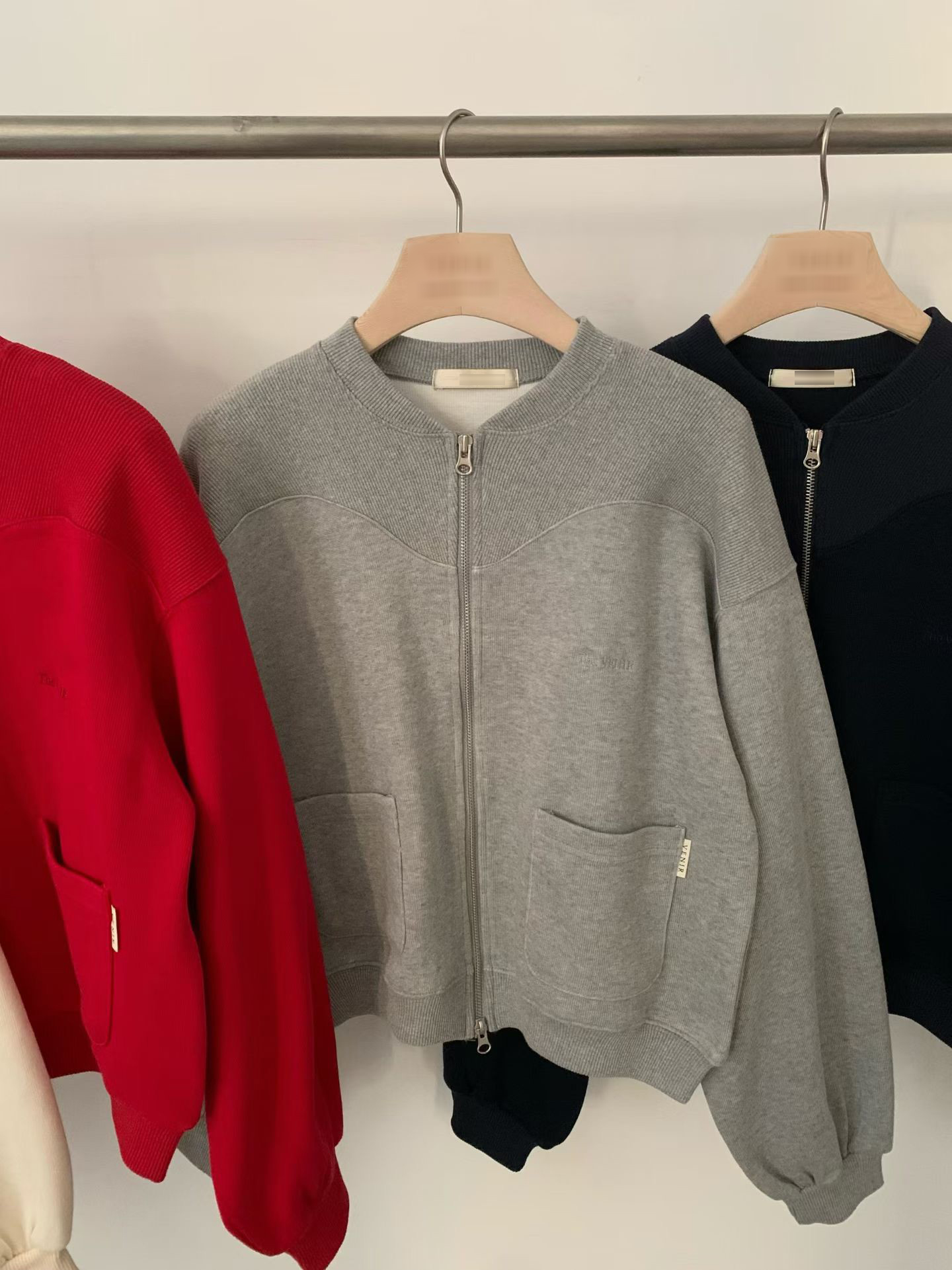 B65.出遊亮彩自信棒球外套