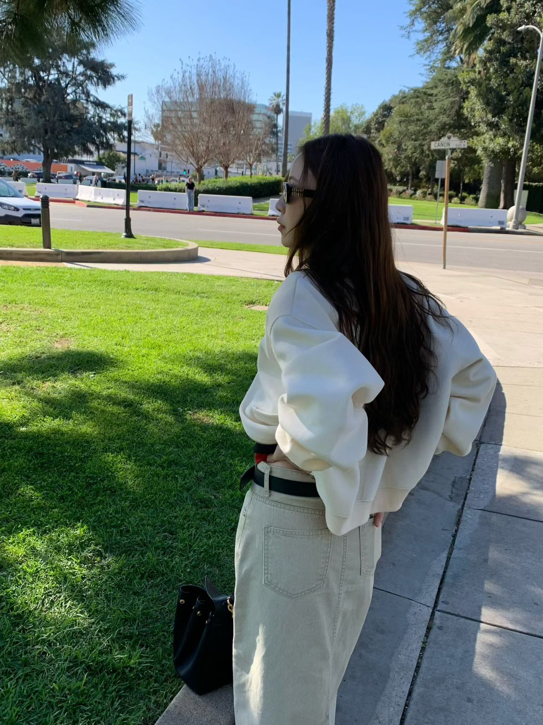 B65.出遊亮彩自信棒球外套