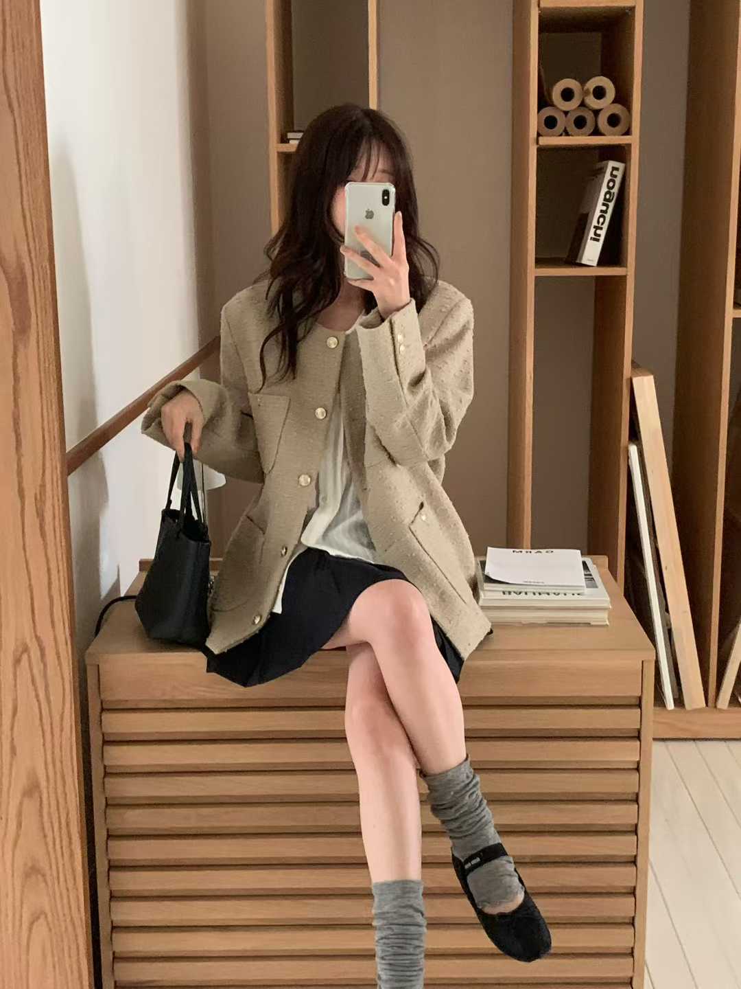 A68.小V家30%WOOL金釦小香外套