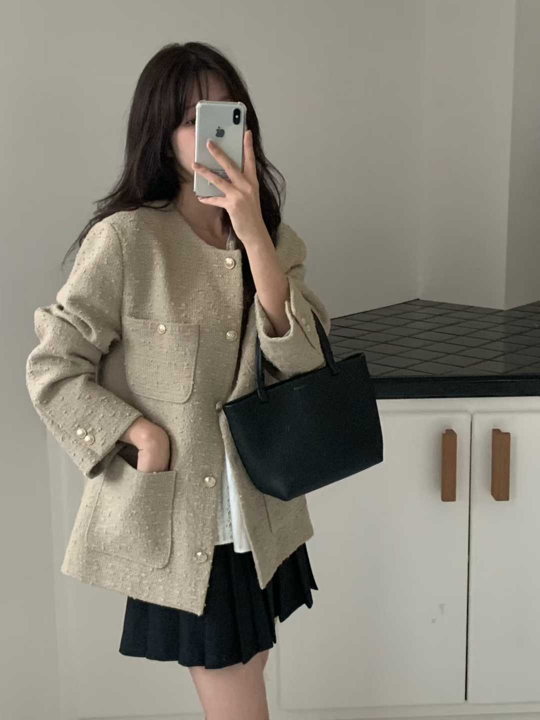 A68.小V家30%WOOL金釦小香外套