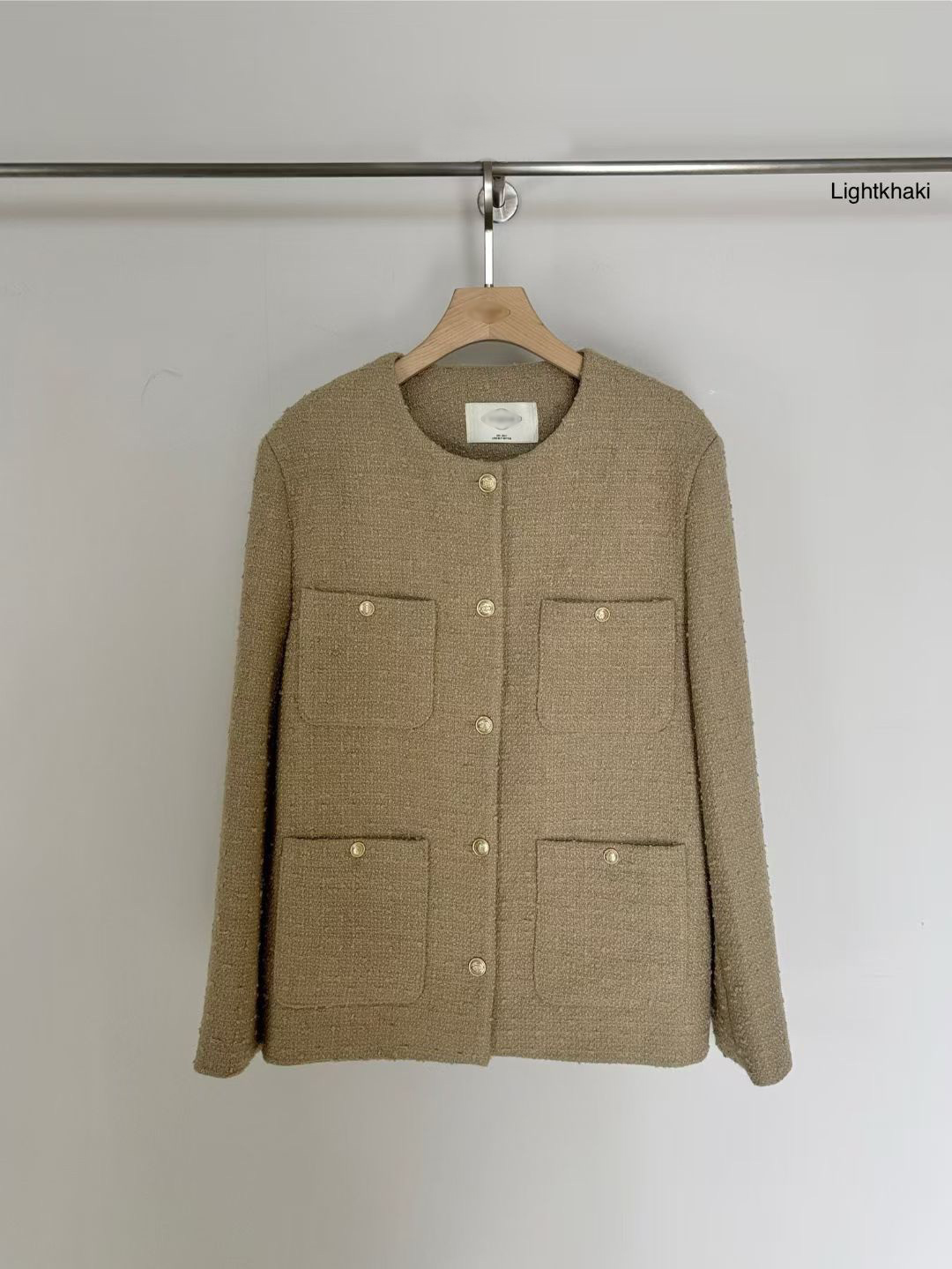 A68.小V家30%WOOL金釦小香外套
