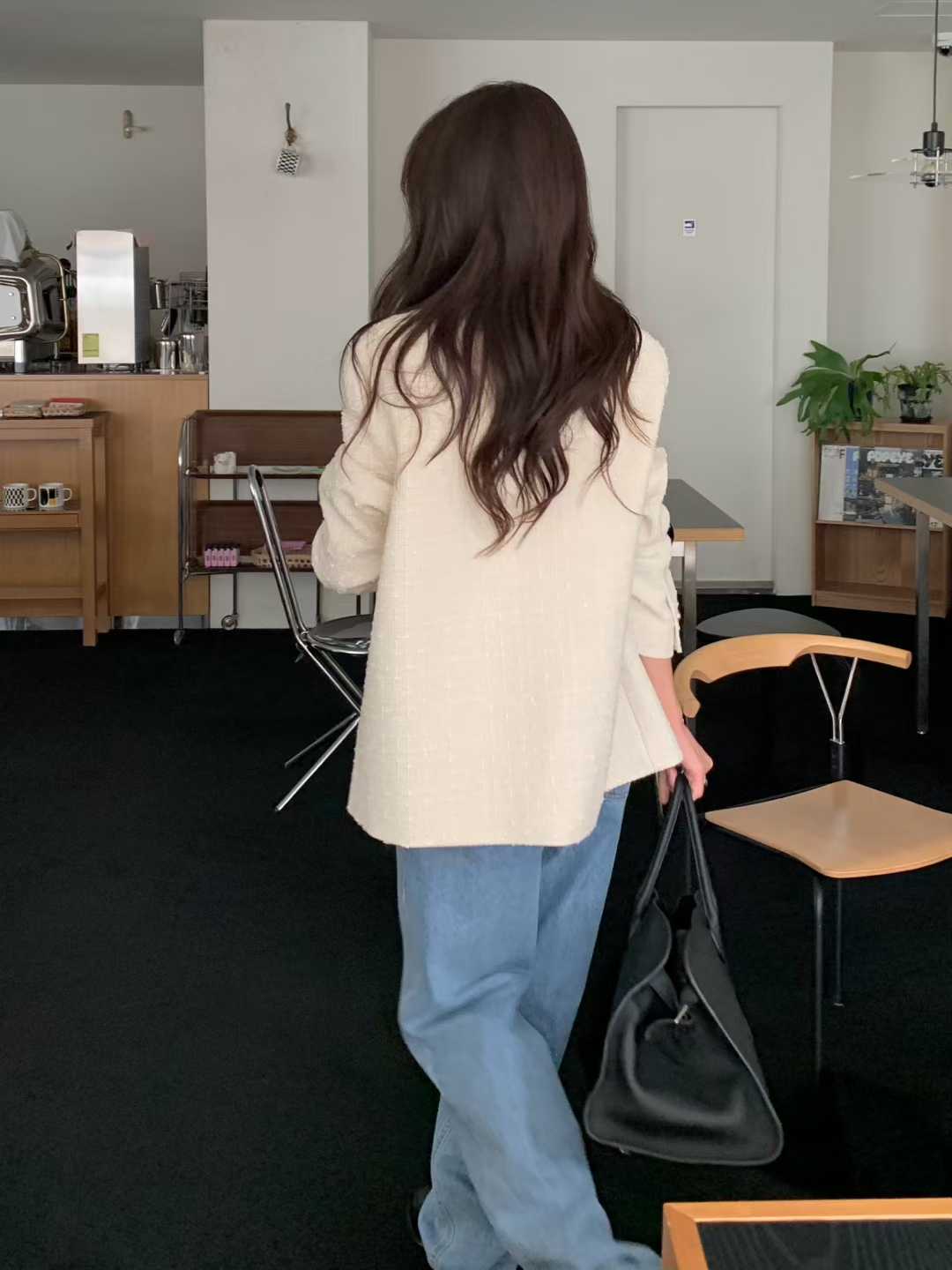 A68.小V家30%WOOL金釦小香外套