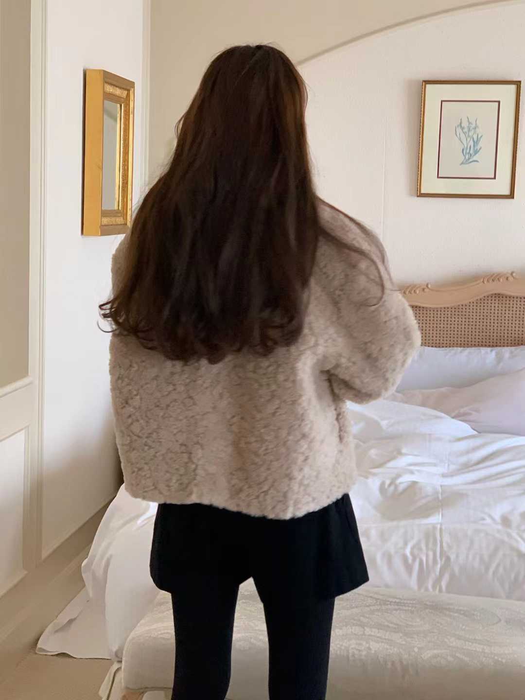 A19.顏值家泰迪熊毛毛翻領外套