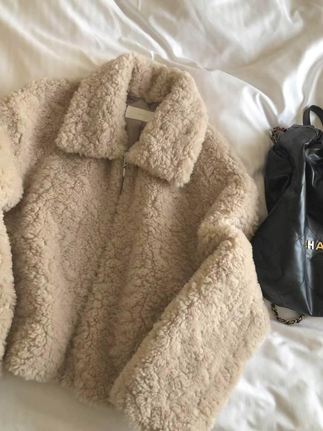 A19.顏值家泰迪熊毛毛翻領外套