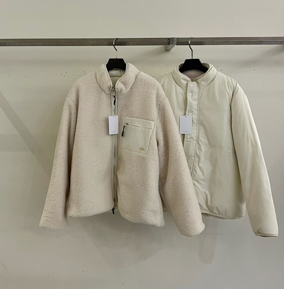 必備正反兩穿立領100%羊毛外套