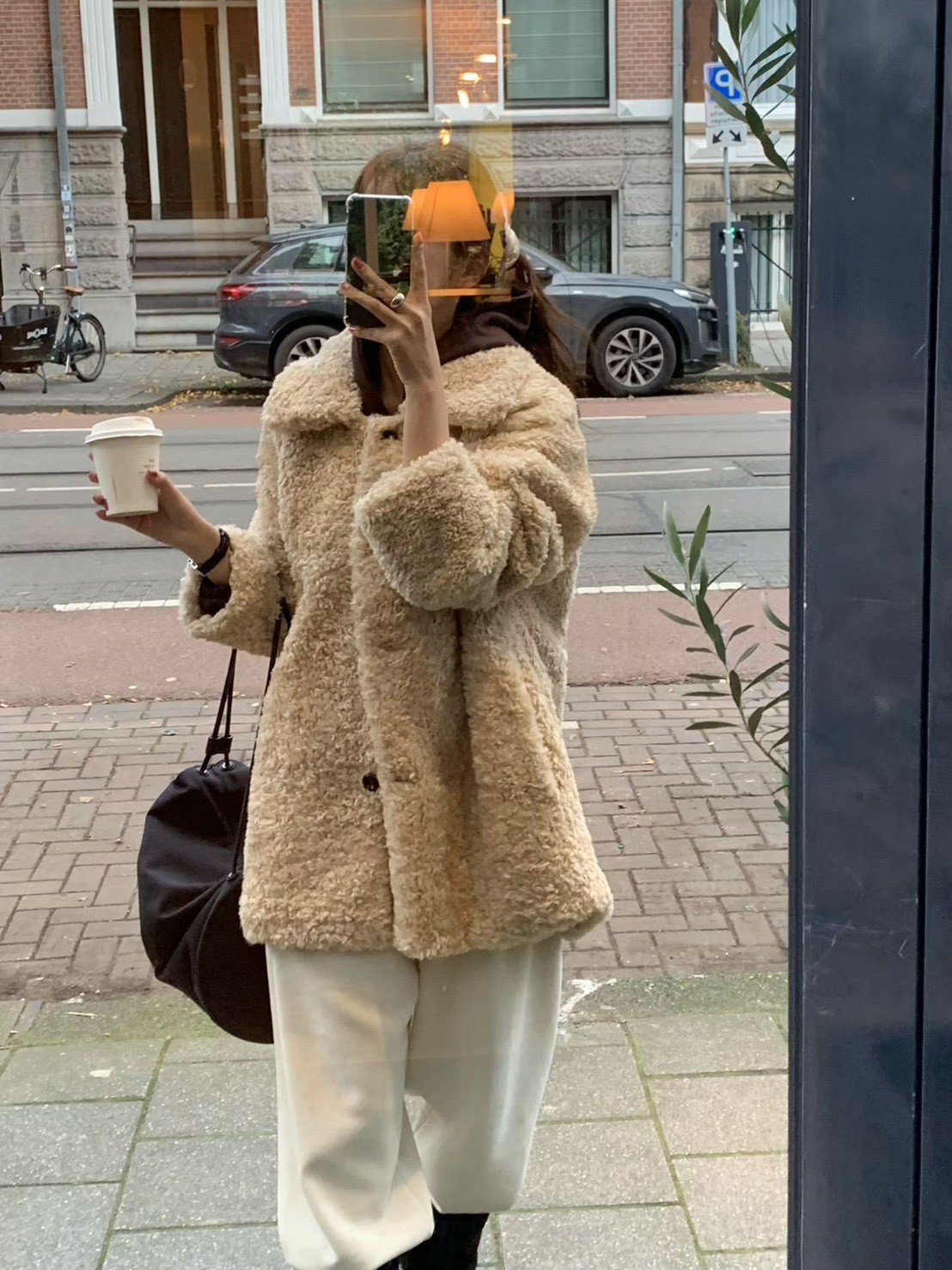 A10.小V家甜美翻領QQ毛中長外套