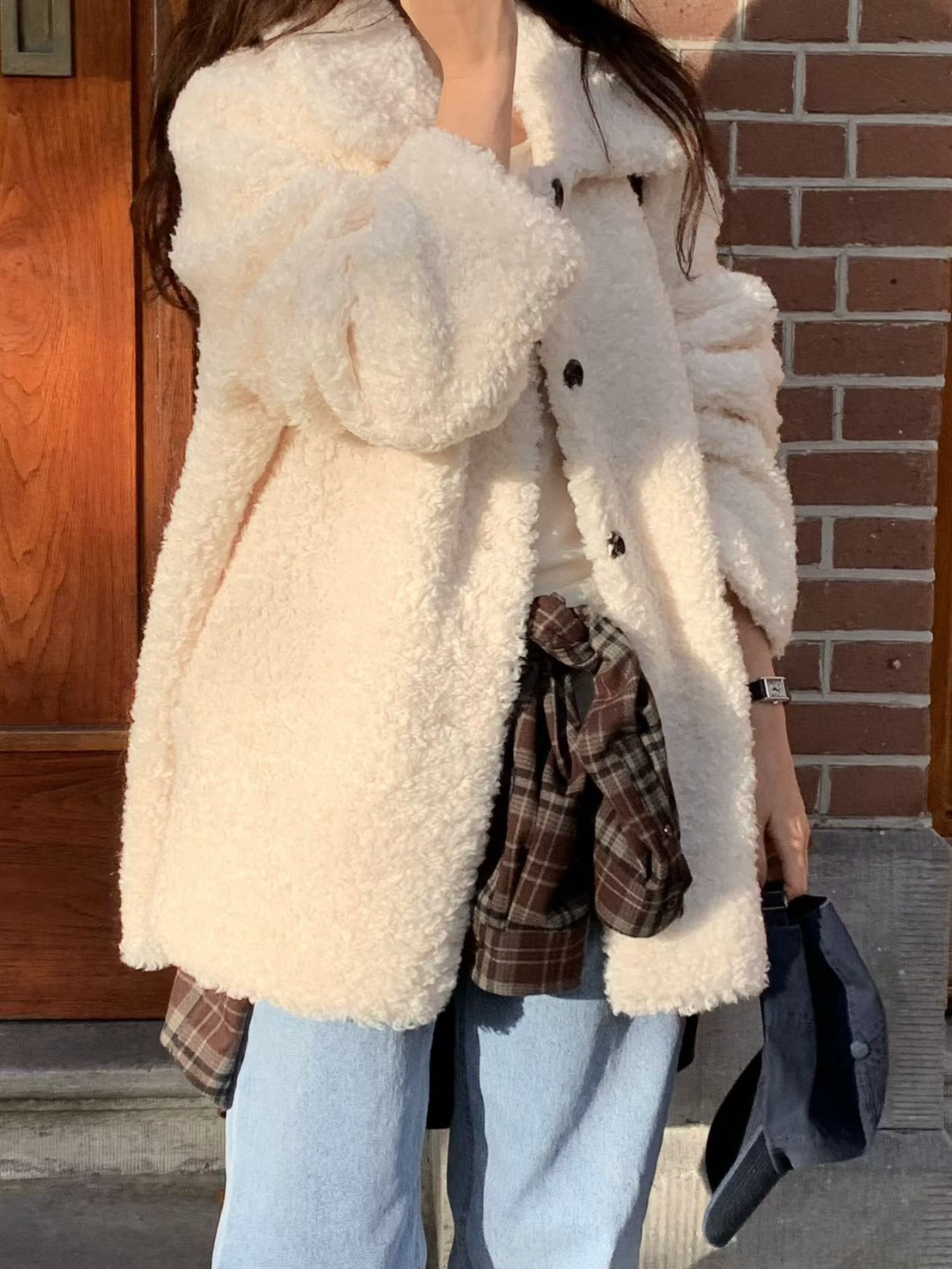 A10.小V家甜美翻領QQ毛中長外套