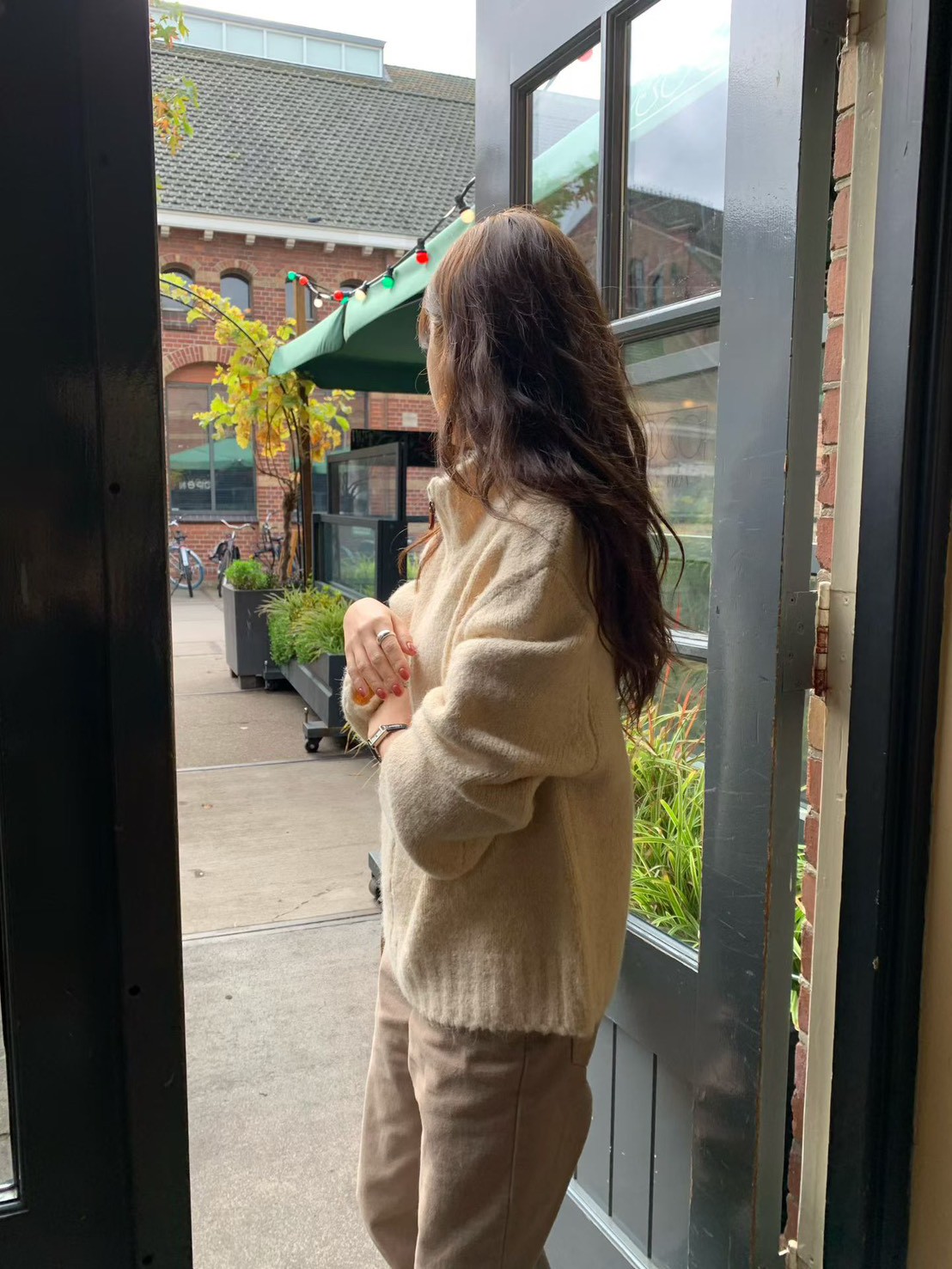 A08.小V家羊毛混紡立領拉鍊外套