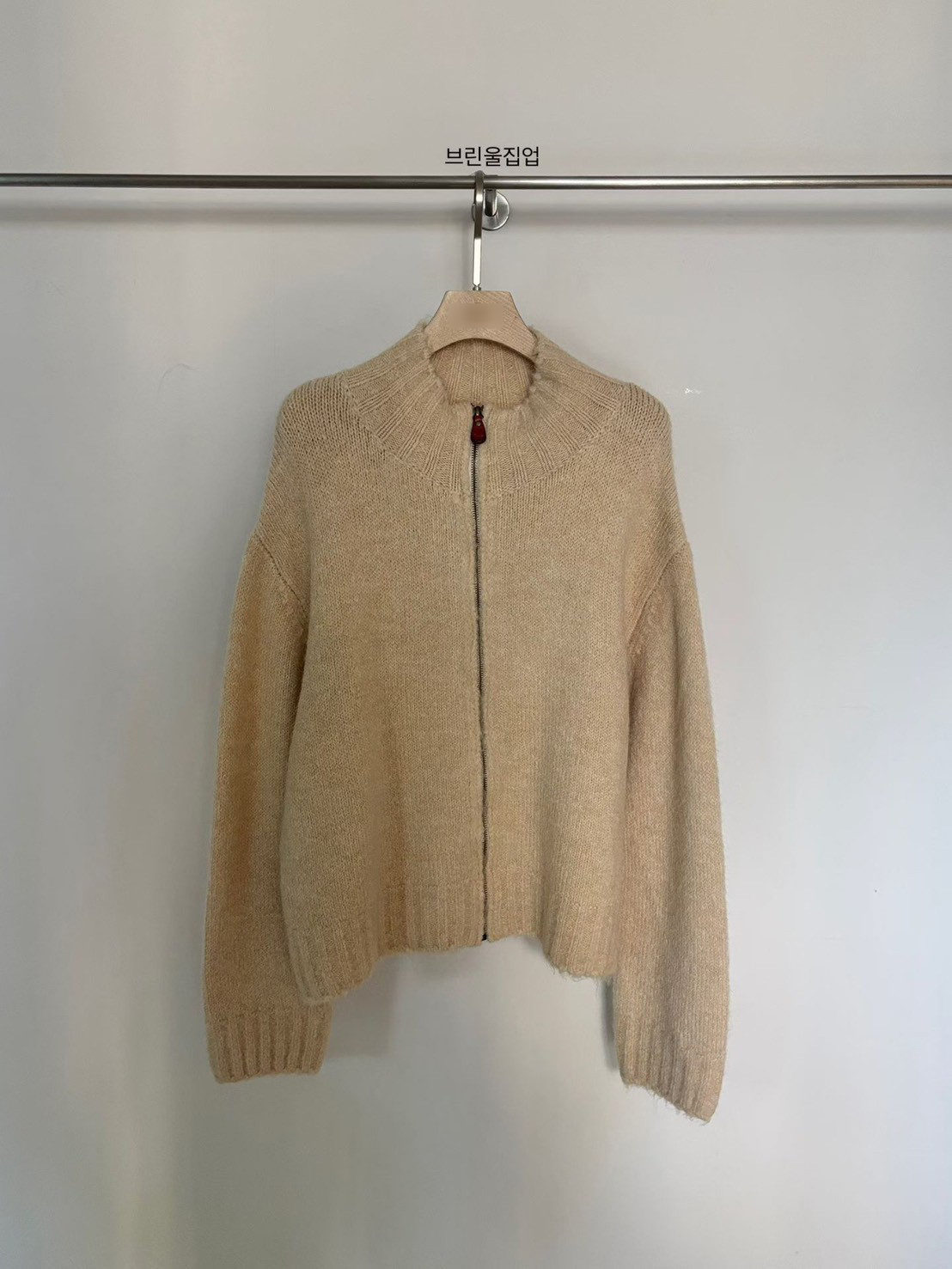 A08.小V家羊毛混紡立領拉鍊外套