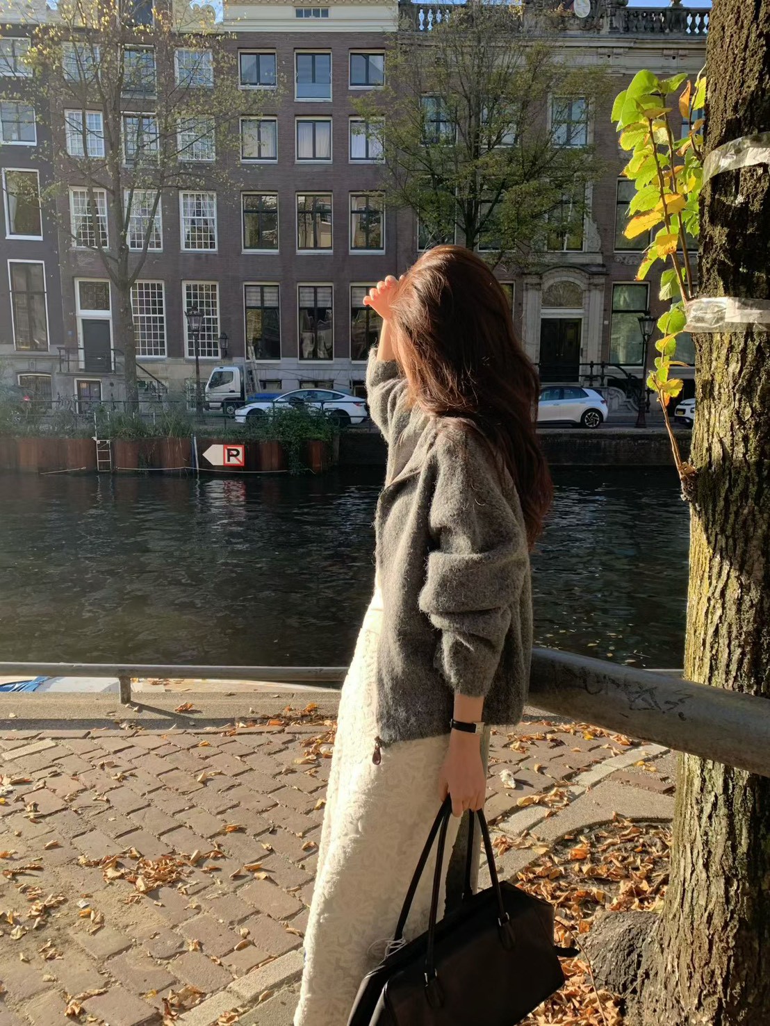 A08.小V家羊毛混紡立領拉鍊外套