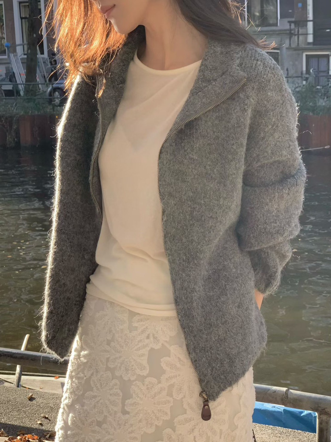 A08.小V家羊毛混紡立領拉鍊外套