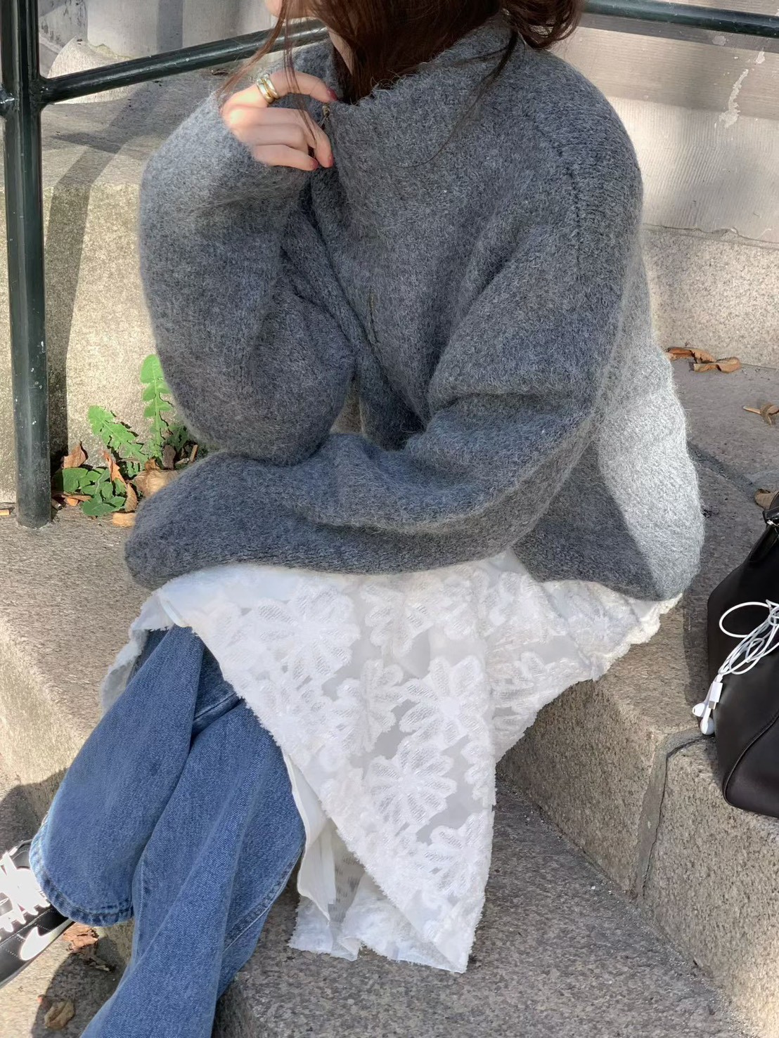 A08.小V家羊毛混紡立領拉鍊外套