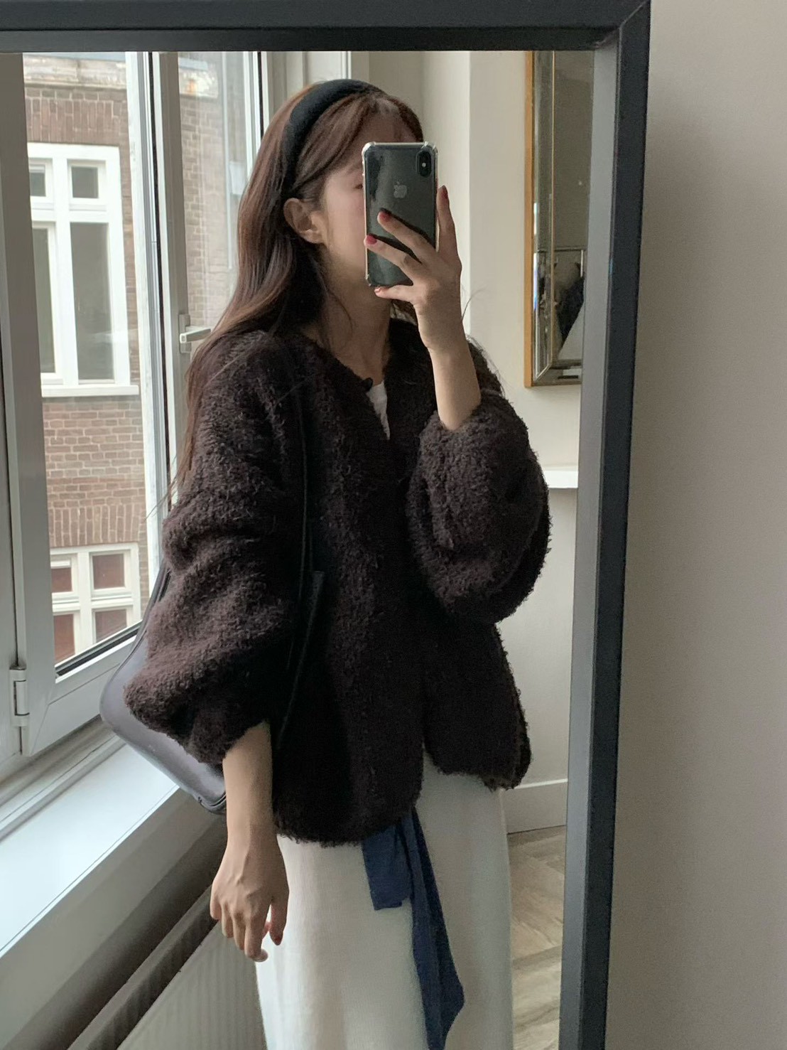 A18.小V家柔美圓領駝羊毛毛衣外套