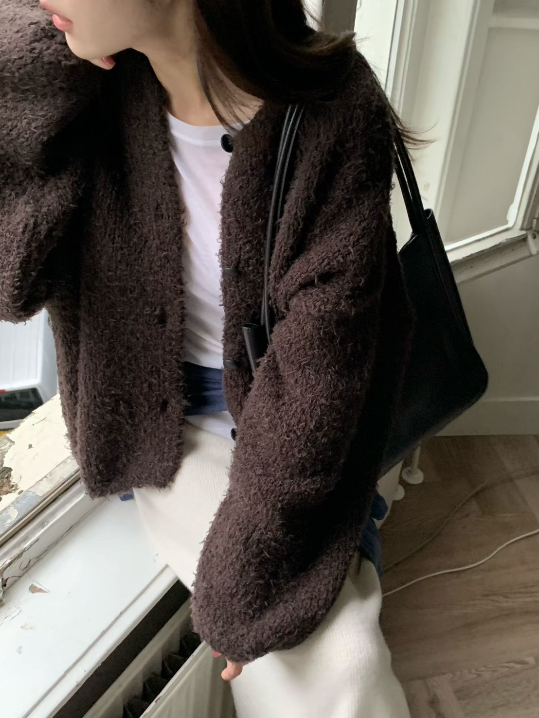 A18.小V家柔美圓領駝羊毛毛衣外套