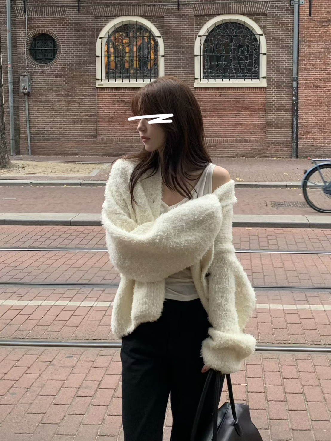 A18.小V家柔美圓領駝羊毛毛衣外套