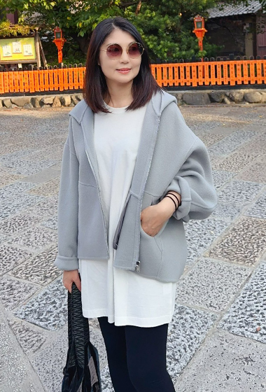 B128.連帽女孩100%WOOL手工大衣