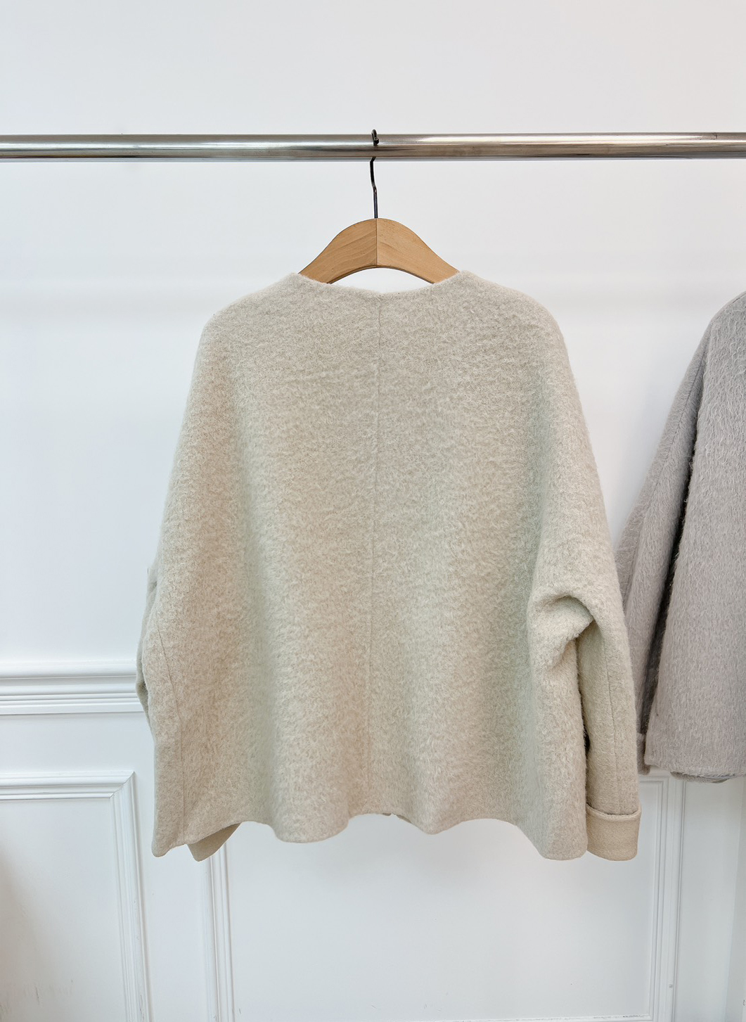 C03.圓領反摺袖23.5%BABY ALPACA手工大衣
