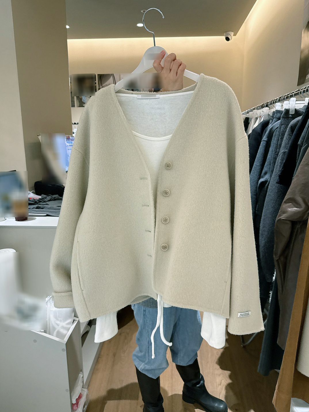 俐落80%WOOL手工短大衣