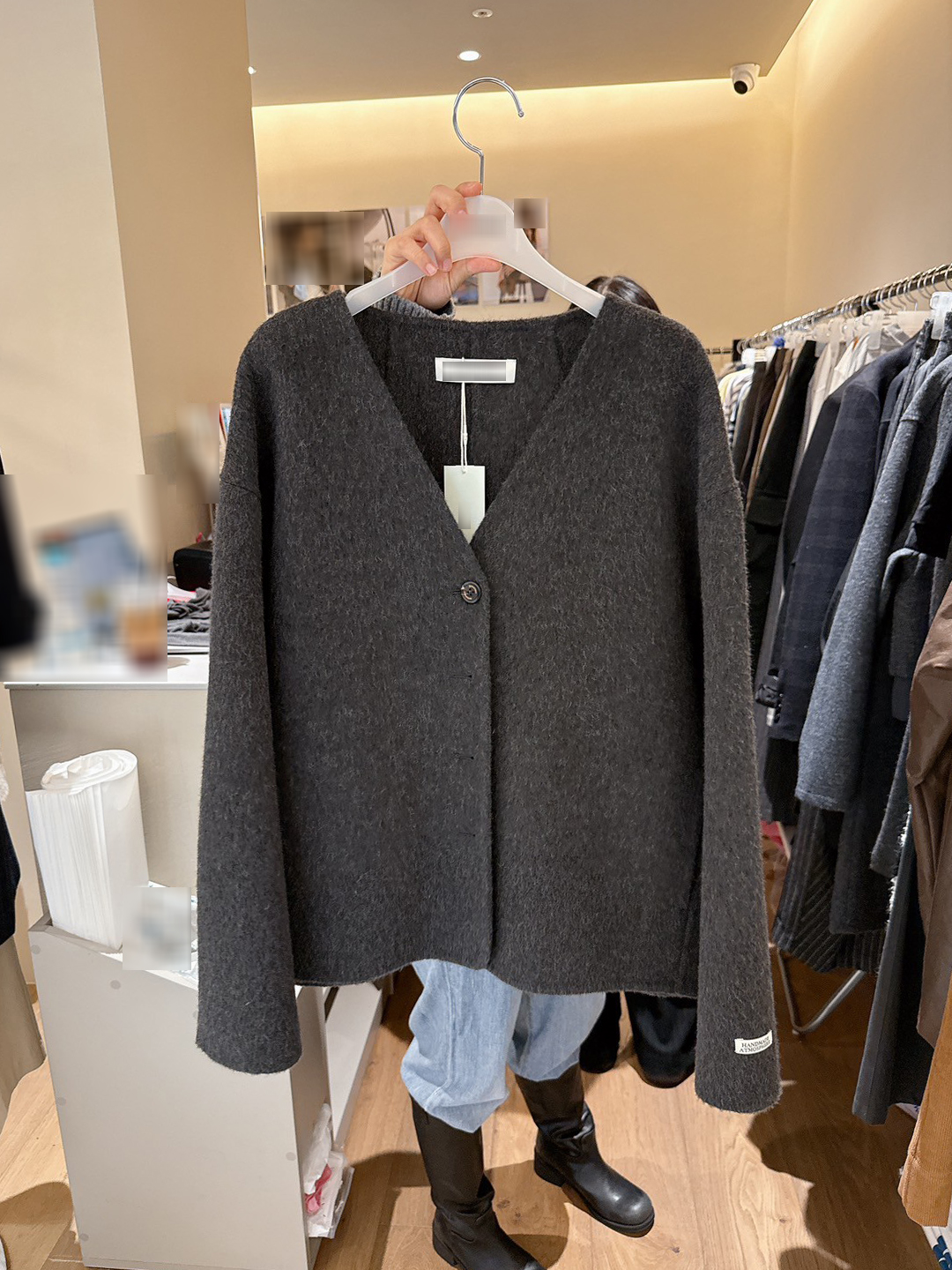 俐落80%WOOL手工短大衣