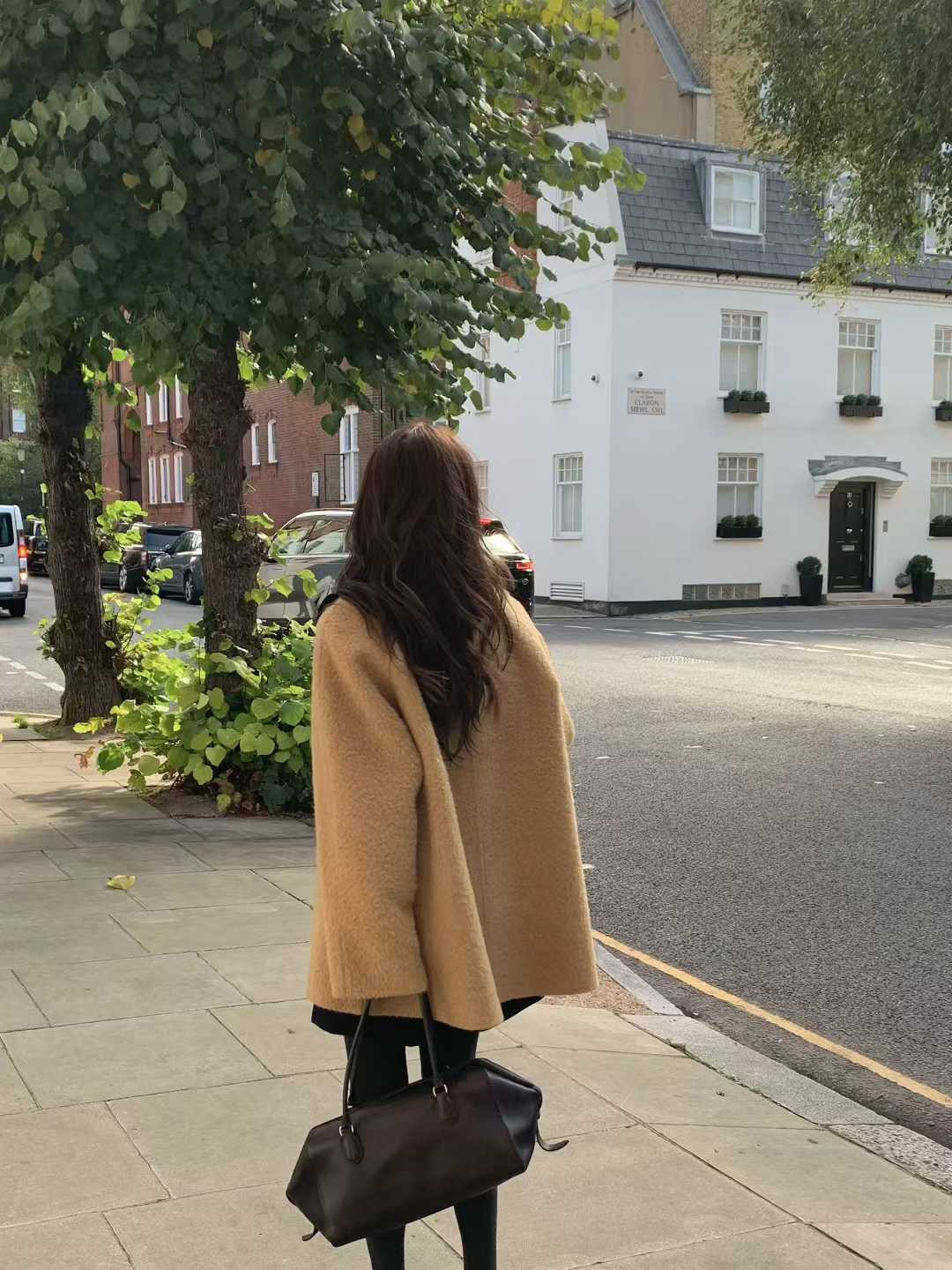 B20.小V家BABYALPACA領造型中長手工大衣