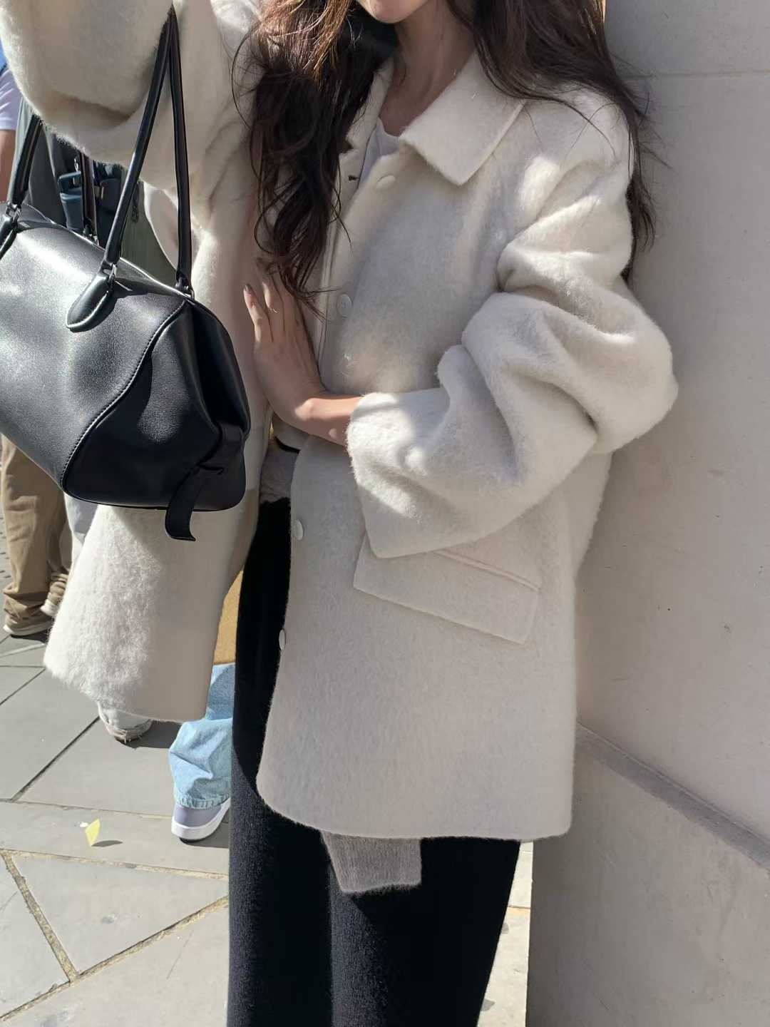 B20.小V家BABYALPACA領造型中長手工大衣