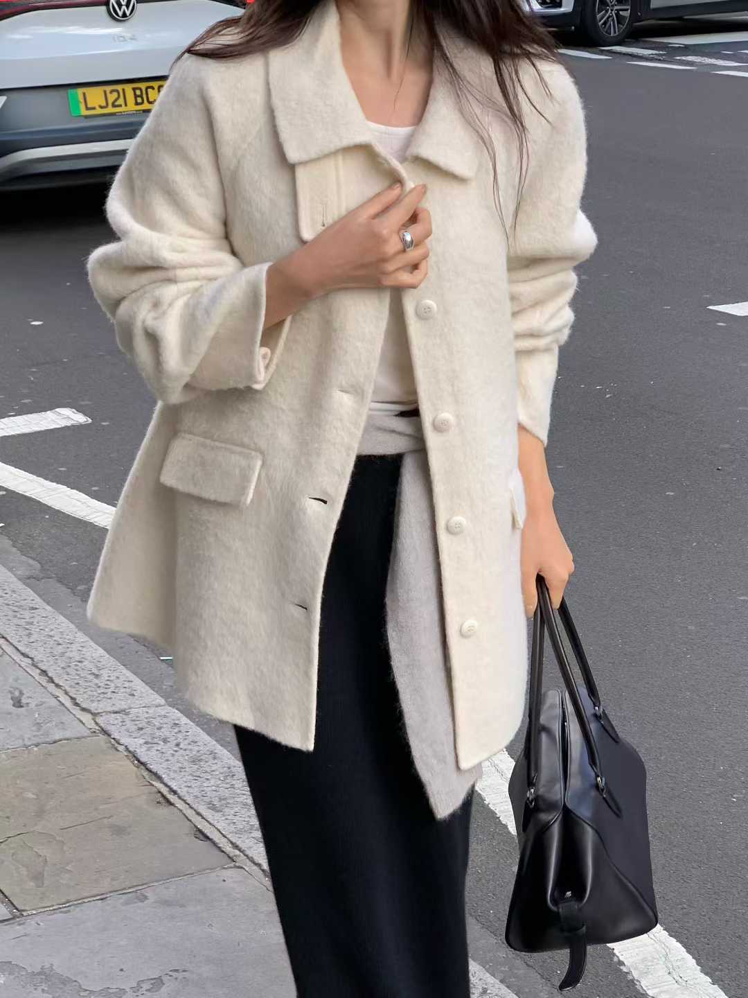 B20.小V家BABYALPACA領造型中長手工大衣