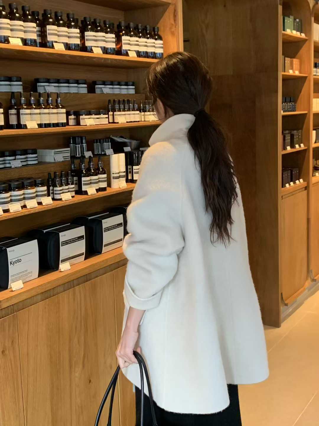 B20.小V家BABYALPACA領造型中長手工大衣