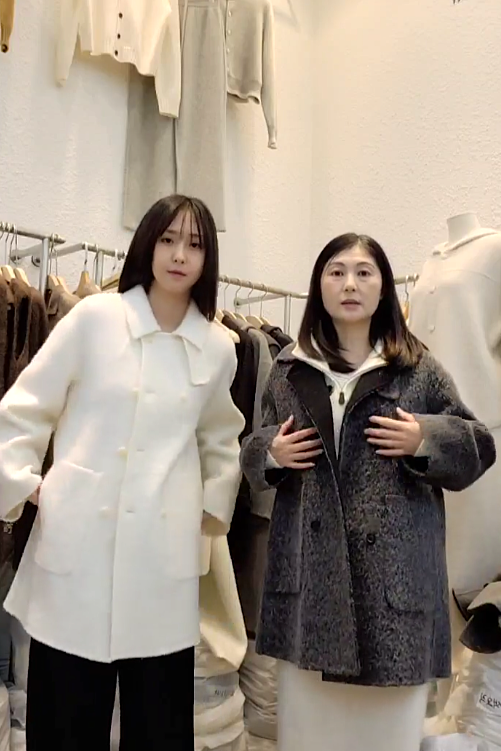 星星家駝羊毛絨感雙排扣中長大衣