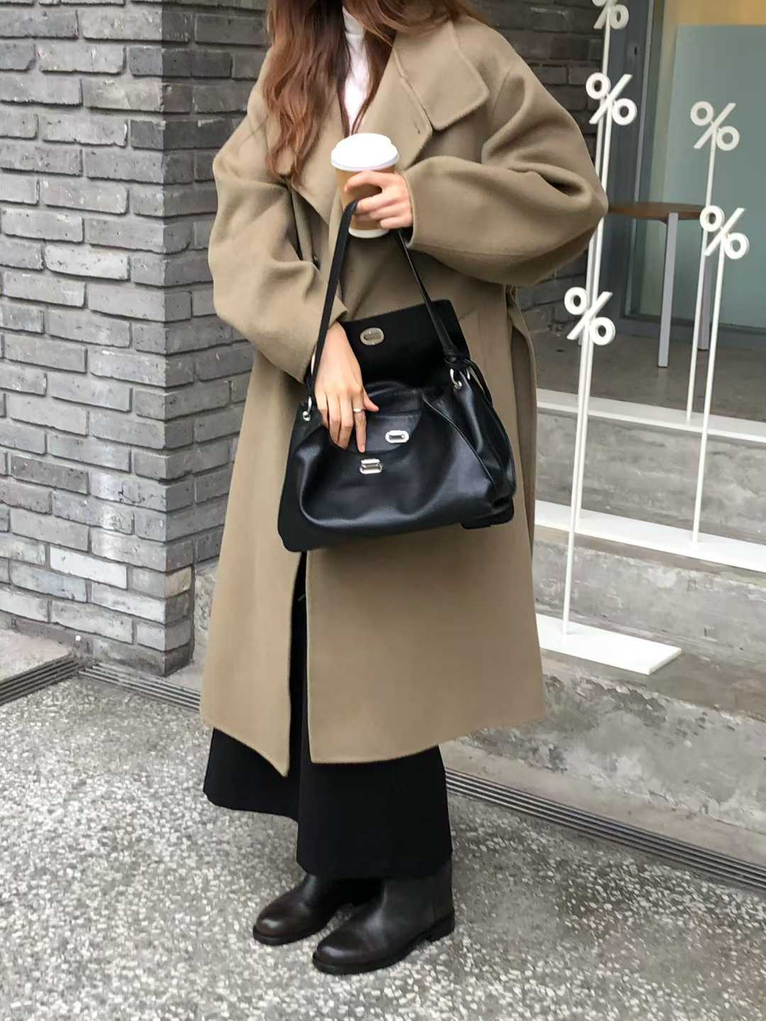 B64.大V家90%WOOL立領長版手工外套