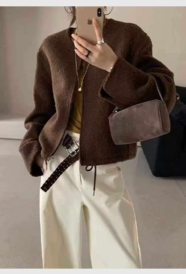 B105.可可家法式甜美蓬袖短外套