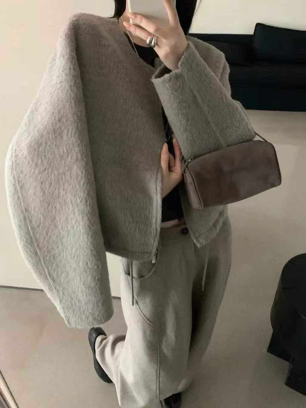 B105.可可家法式甜美蓬袖短外套