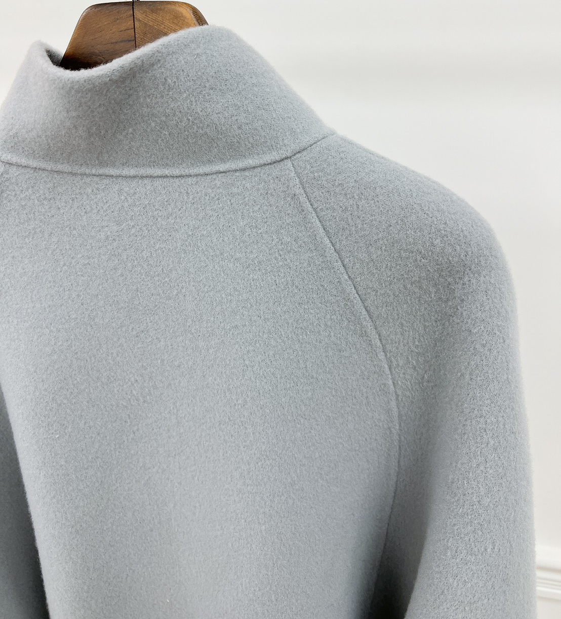 B122.首選時髦立領拉鍊手工短大衣