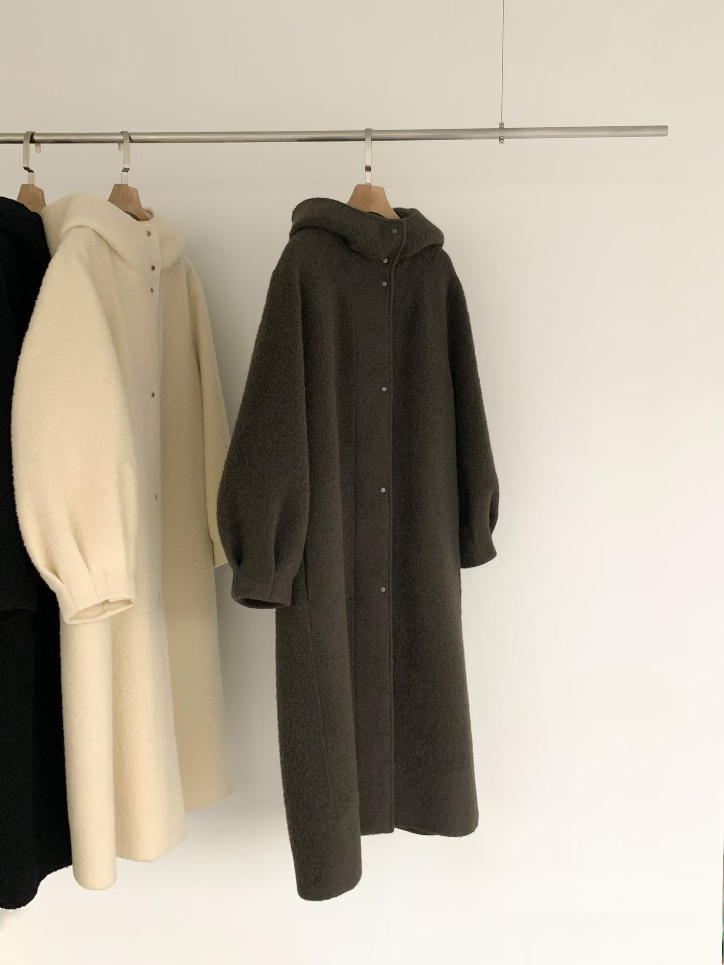 B15.冬日花苞袖BABY駝羊毛長大衣