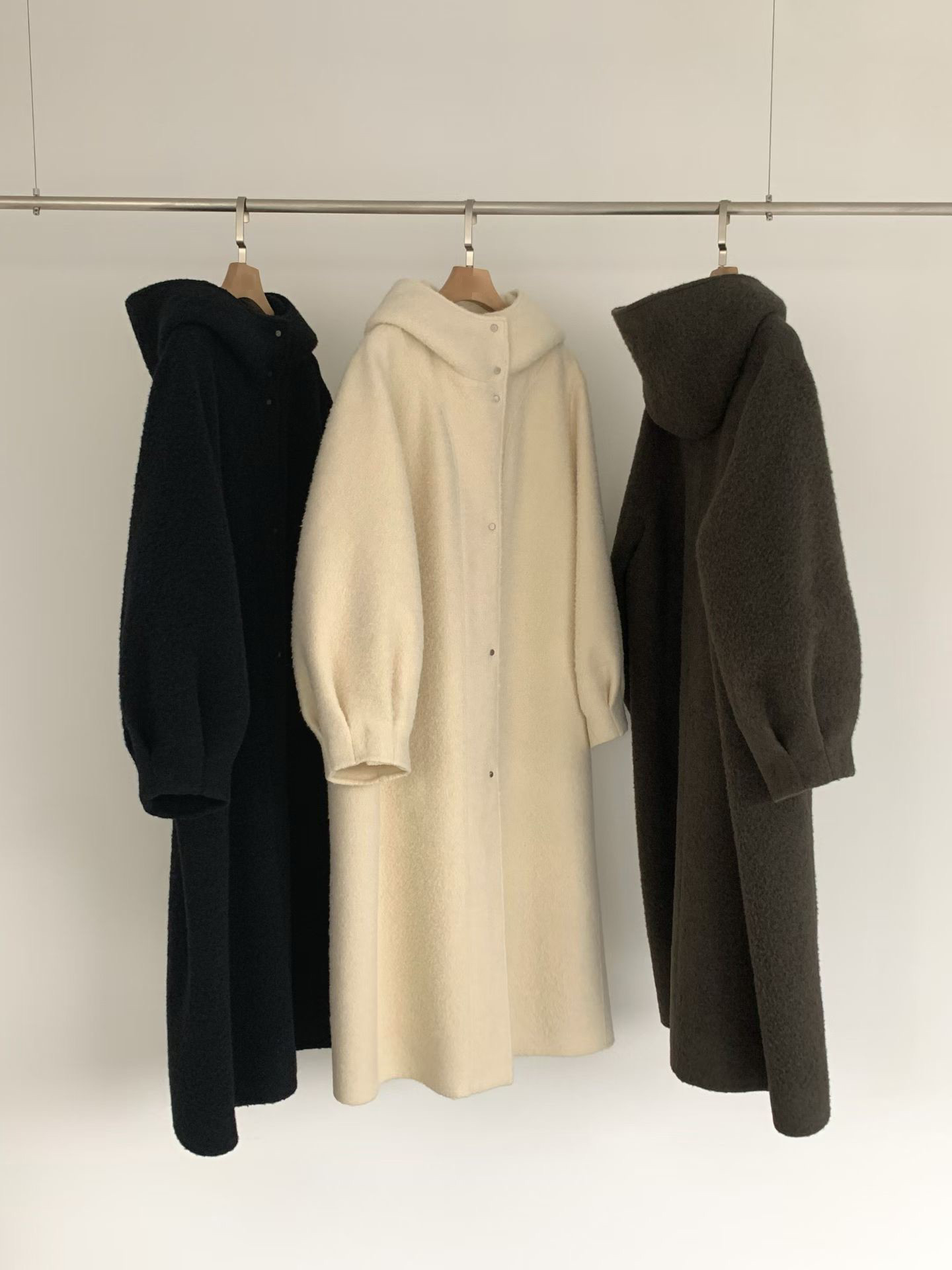 B15.冬日花苞袖BABY駝羊毛長大衣