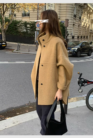 A85.立領BABY駝羊毛下擺圓弧手工大衣