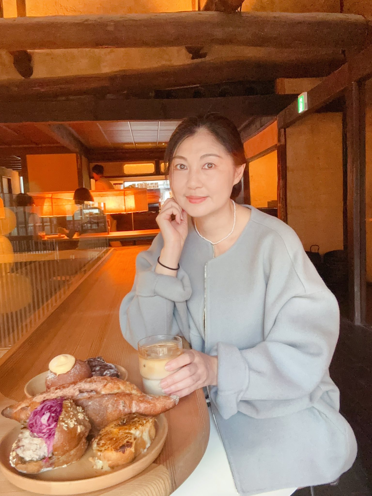 簡約拉鍊100%WOOL手工大衣